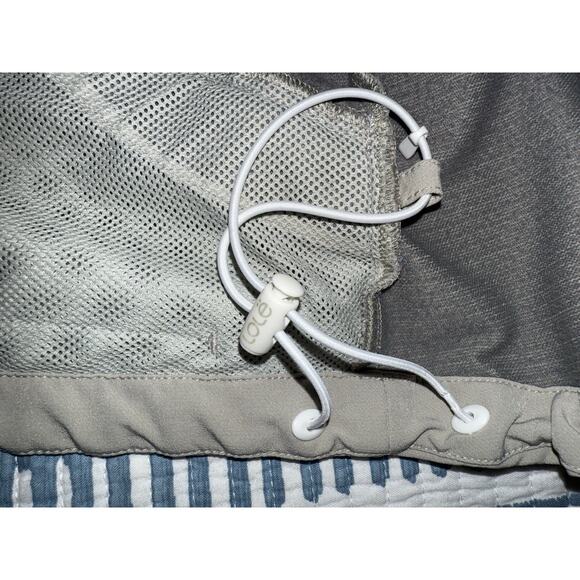 LOLE Waterproof Hooded Rain Jacket Womens size Small Gray Neutral Outdoor - Picture 10 of 10